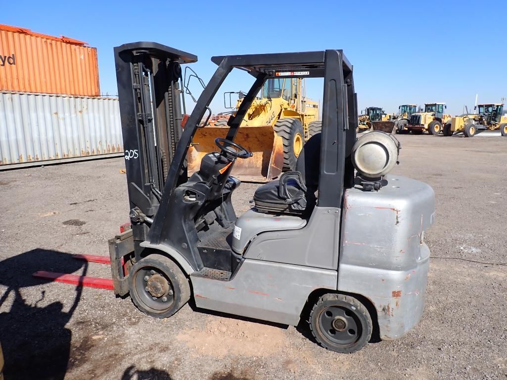 Main image Nissan F529116