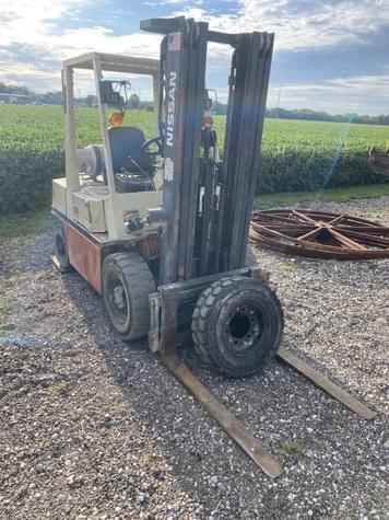 Main image Nissan 50