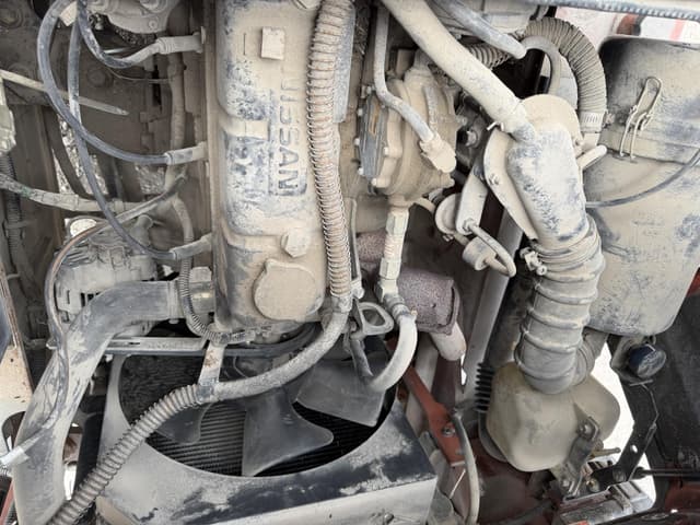 Image of Nissan 20 equipment image 3