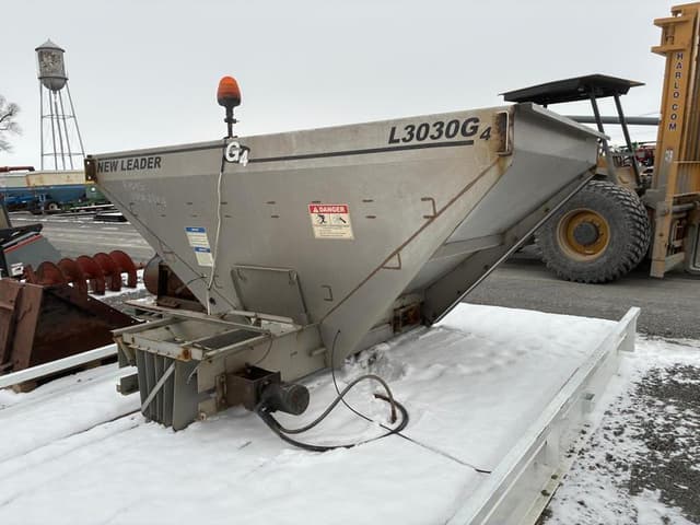 Image of New Leader L3030G4 equipment image 3