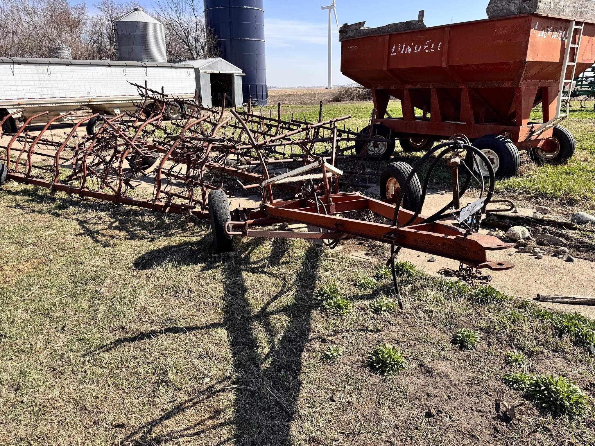 Noble 800 Equipment Image0