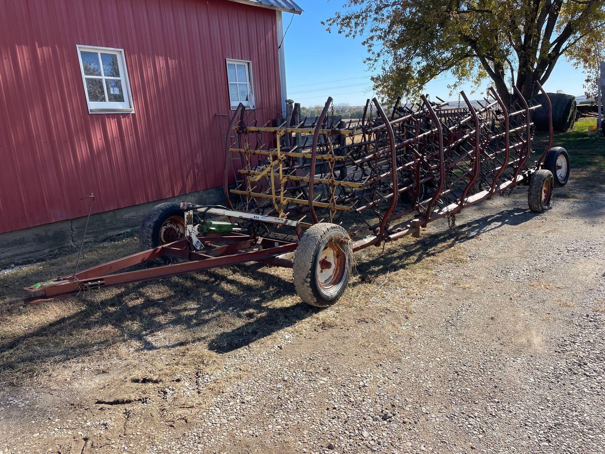 Noble 800 Equipment Image0