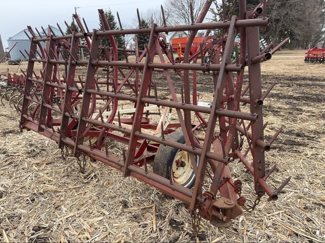 Image of Noble 800 equipment image 1