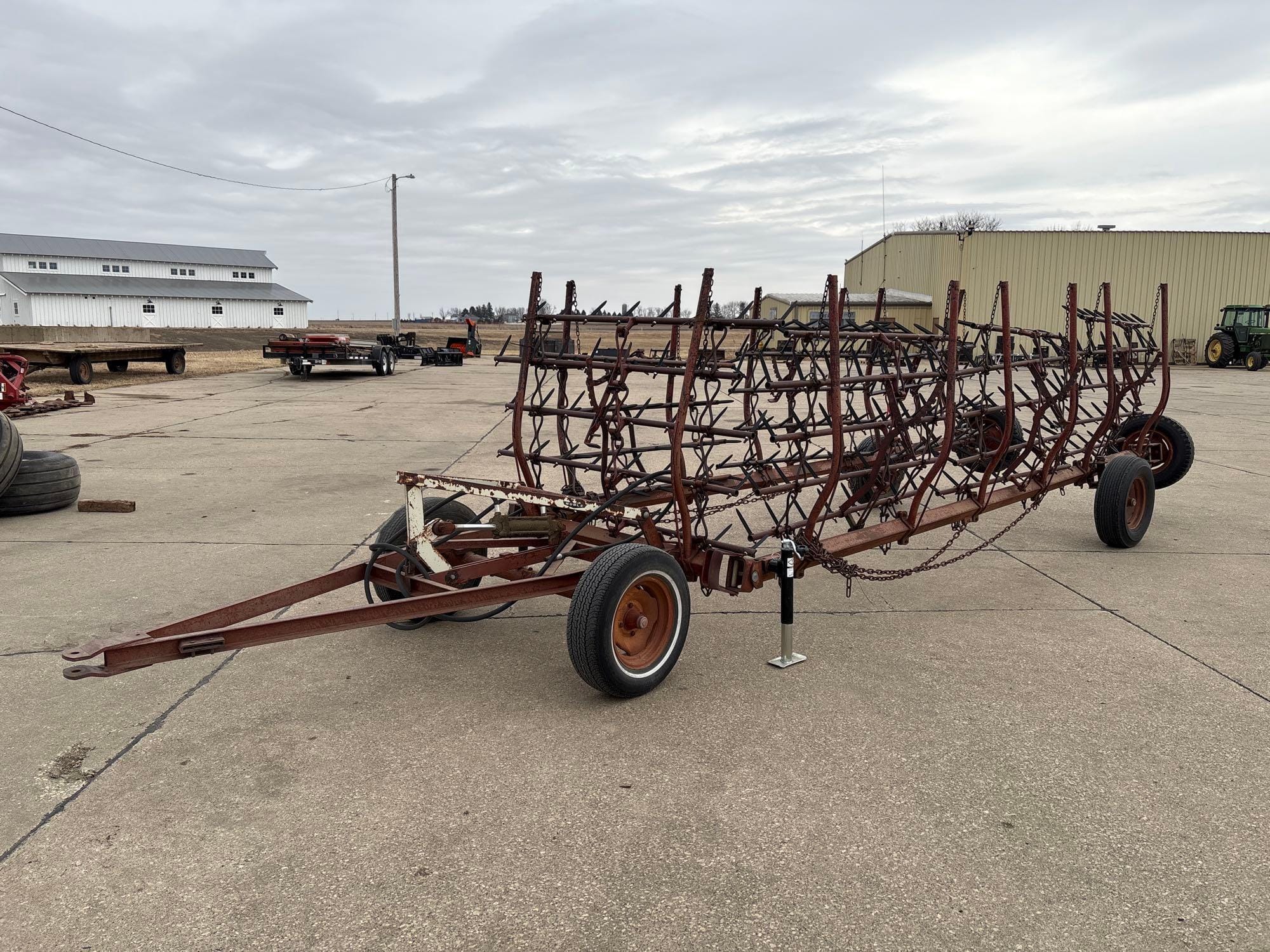 Noble 800 Equipment Image0