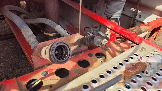 Image of International ProStar Premium equipment image 3