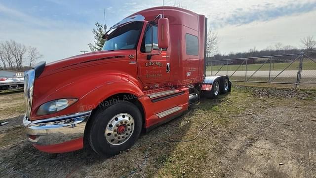 Image of International ProStar Plus 122 equipment image 1