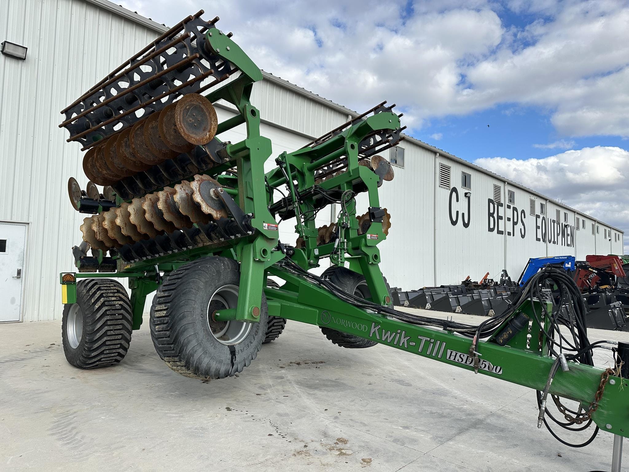 Norwood HSD2500 Equipment Image0