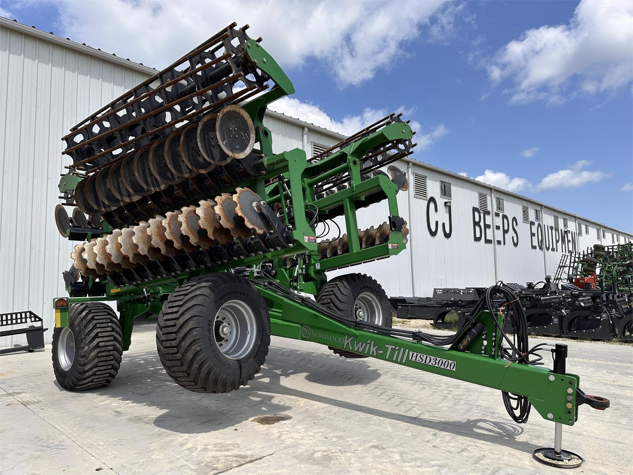 Norwood HSD3000 Equipment Image0