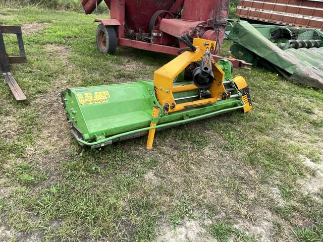 Image of Nova Tractor MFZ195 equipment image 2