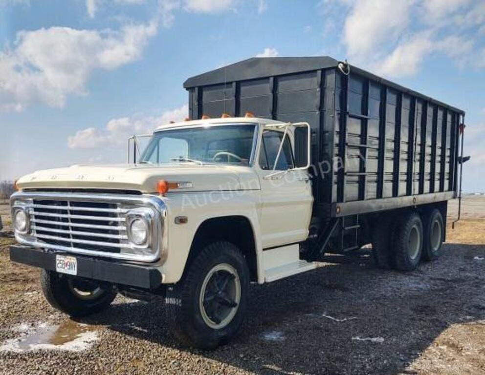 Main image Ford F600