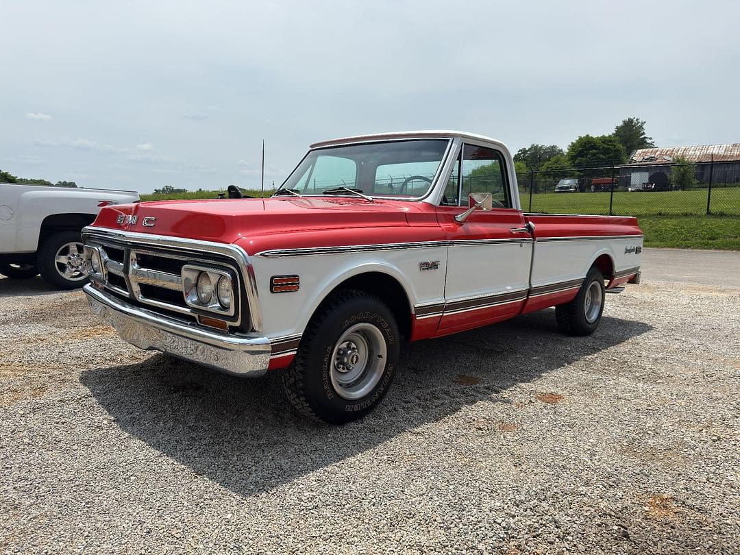 Image of GMC 1500 Primary image