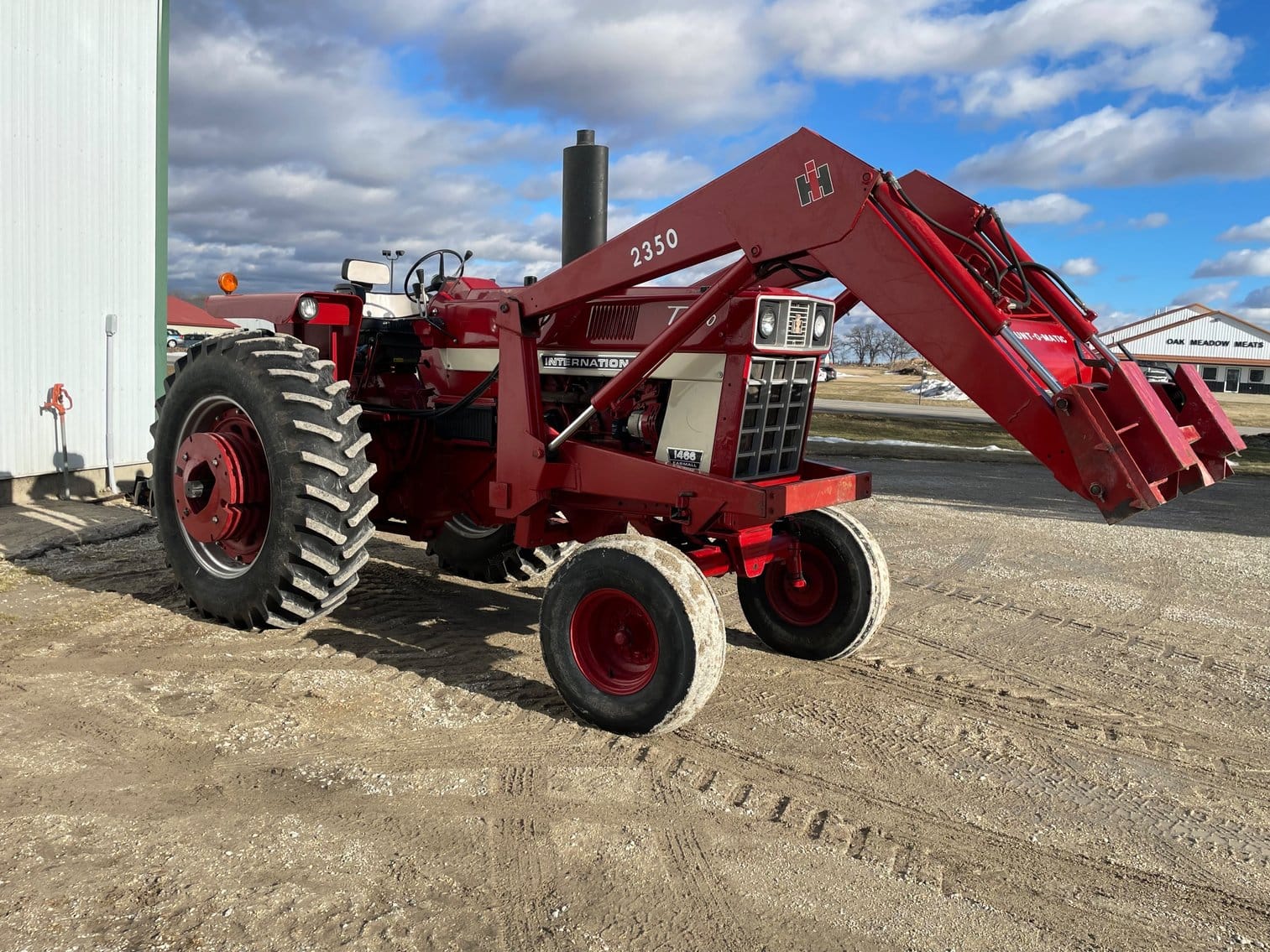 1974 International Harvester 1466 Equipment Image0