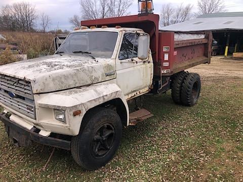 Image of Ford F-600 equipment image 1