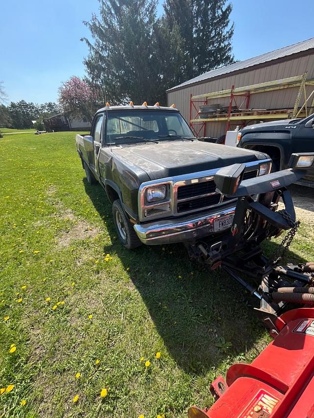 Image of Dodge Ram 1500 equipment image 3