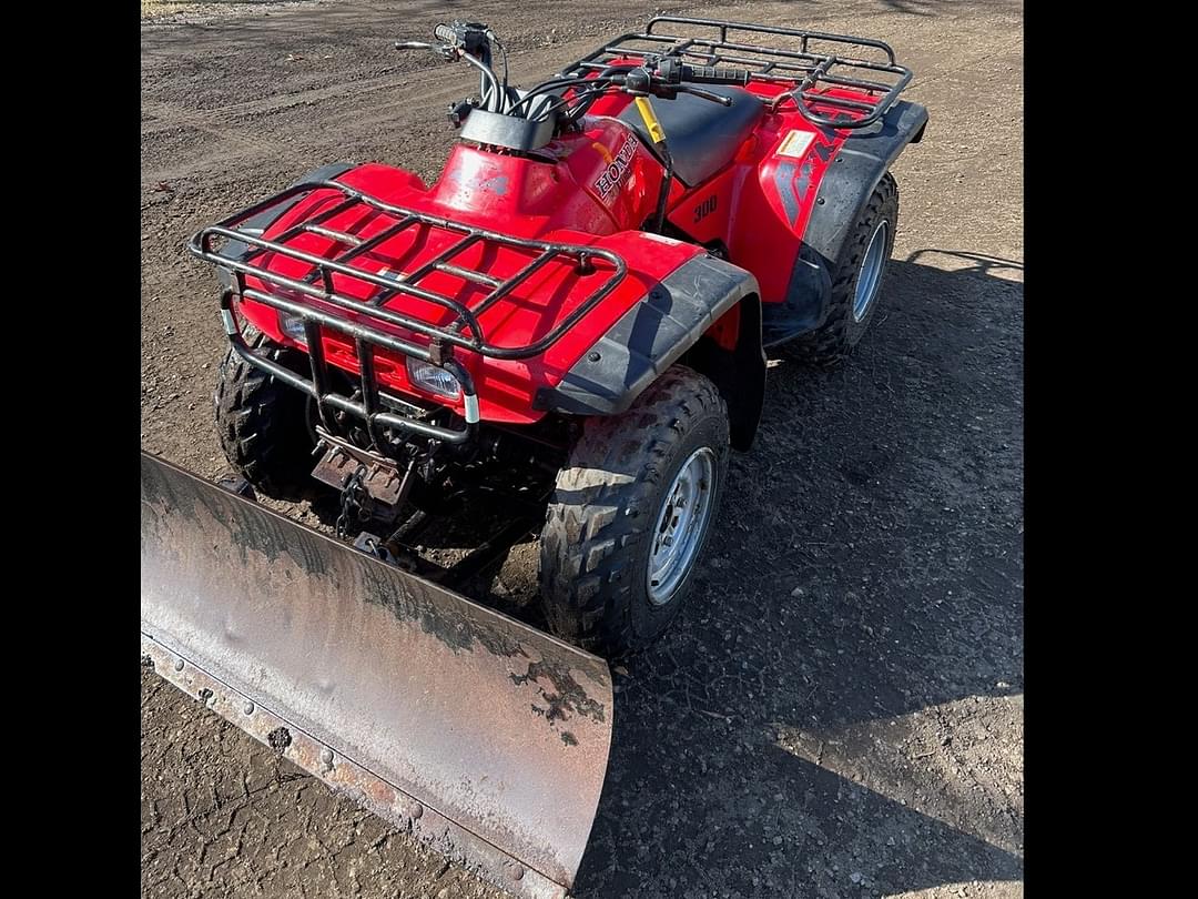 Image of Honda Fourtrax 300 Image 1