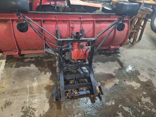 Image of Chevrolet 2500 equipment image 4