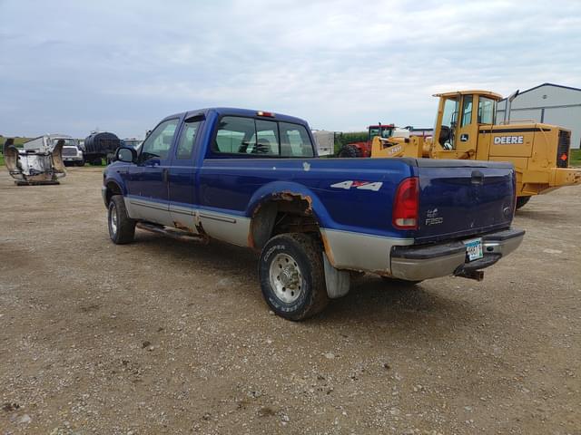 Image of Ford F-250 equipment image 1