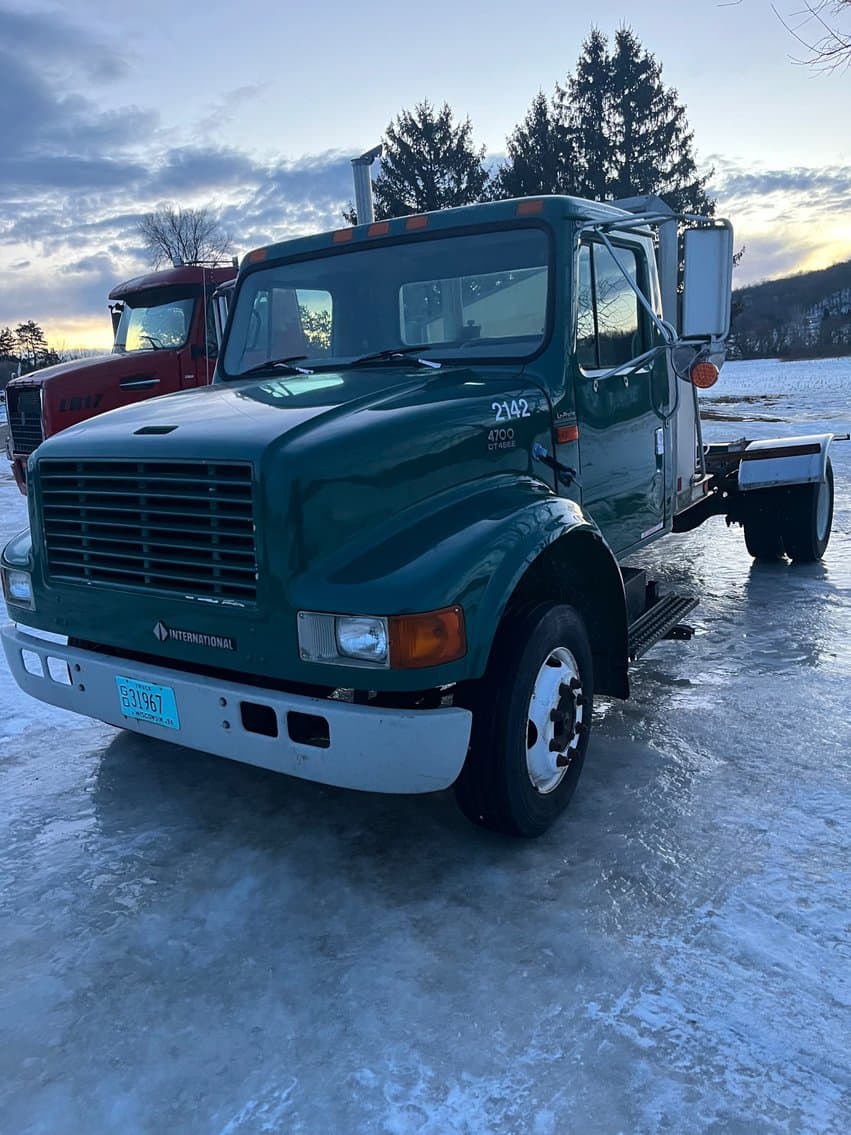 Image of International 4700LP Image 1