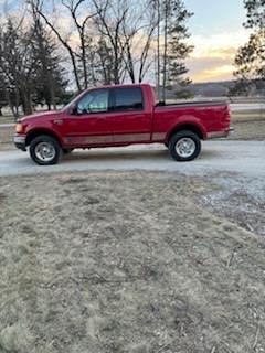 Image of Ford F-150 equipment image 2