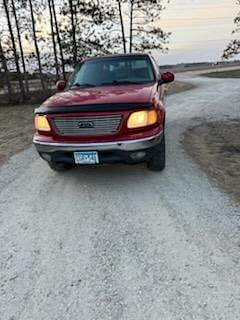 Image of Ford F-150 equipment image 1