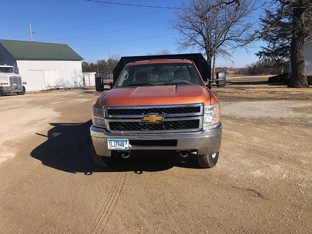 Image of Chevrolet 3500HD Primary image