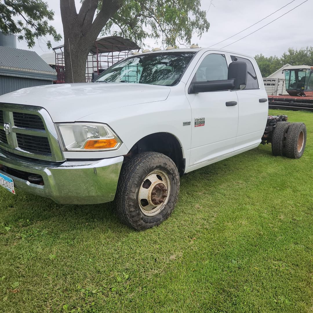 Image of Dodge Ram 3500 Primary image