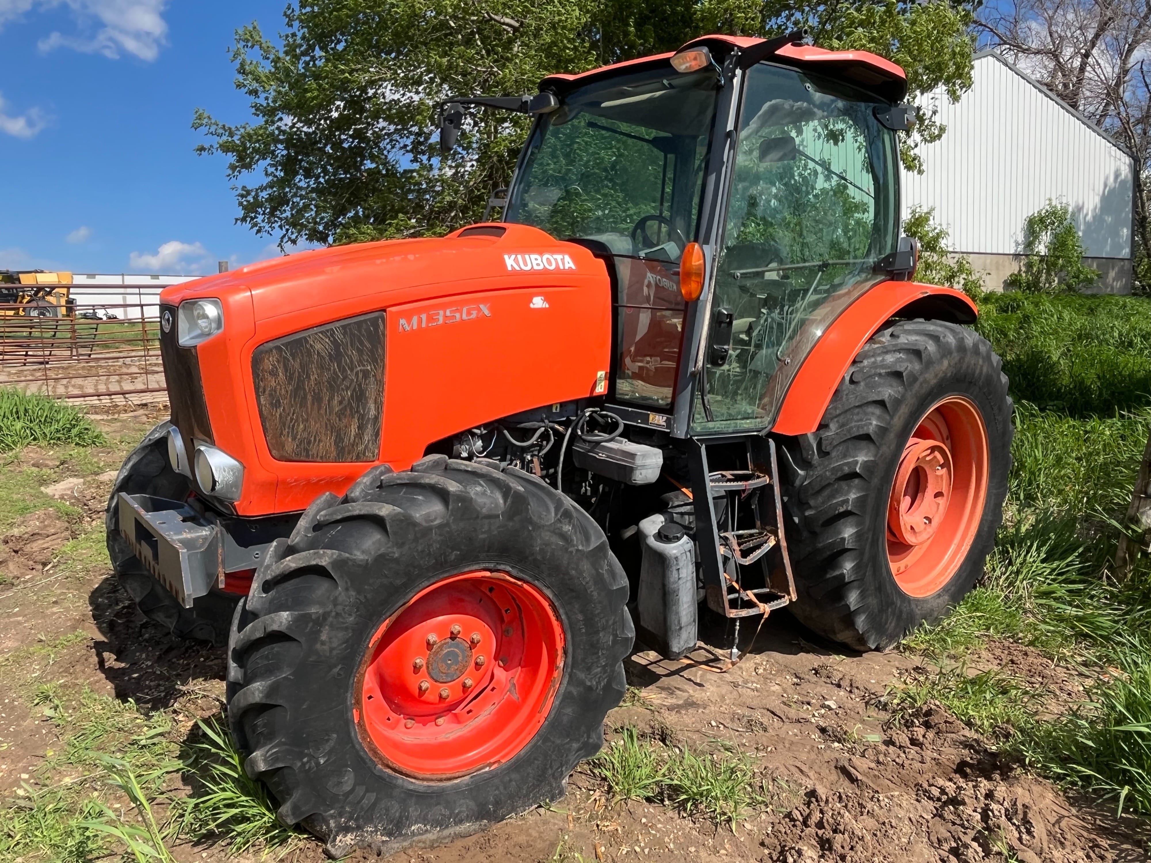 Main image Kubota M135GX