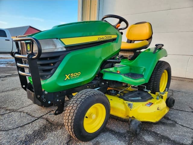 Image of John Deere X500 equipment image 3