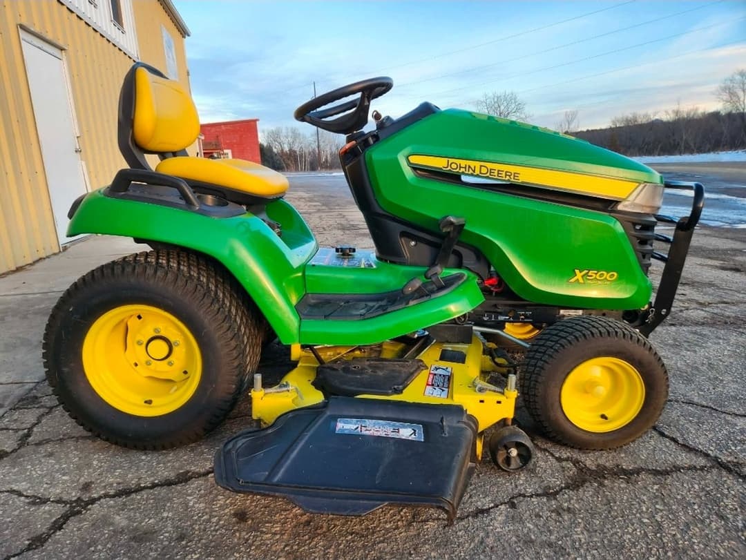 Image of John Deere X500 Primary image
