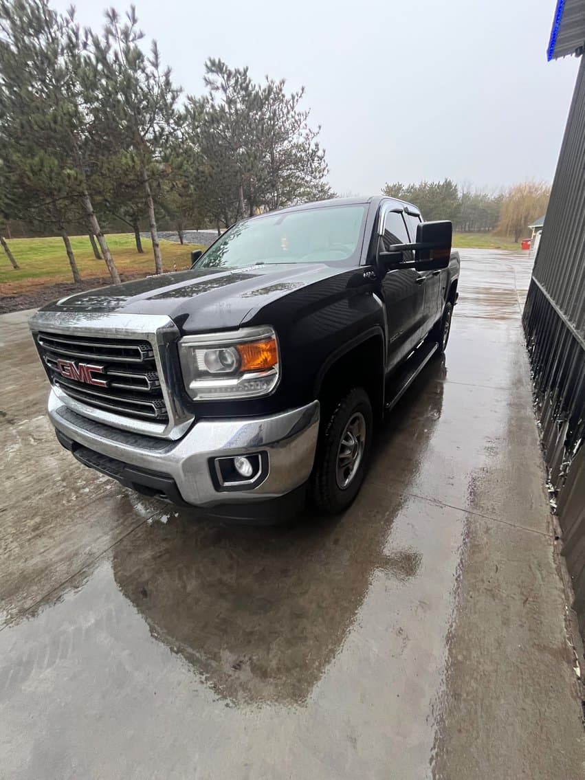 Image of GMC 2500HD Primary image