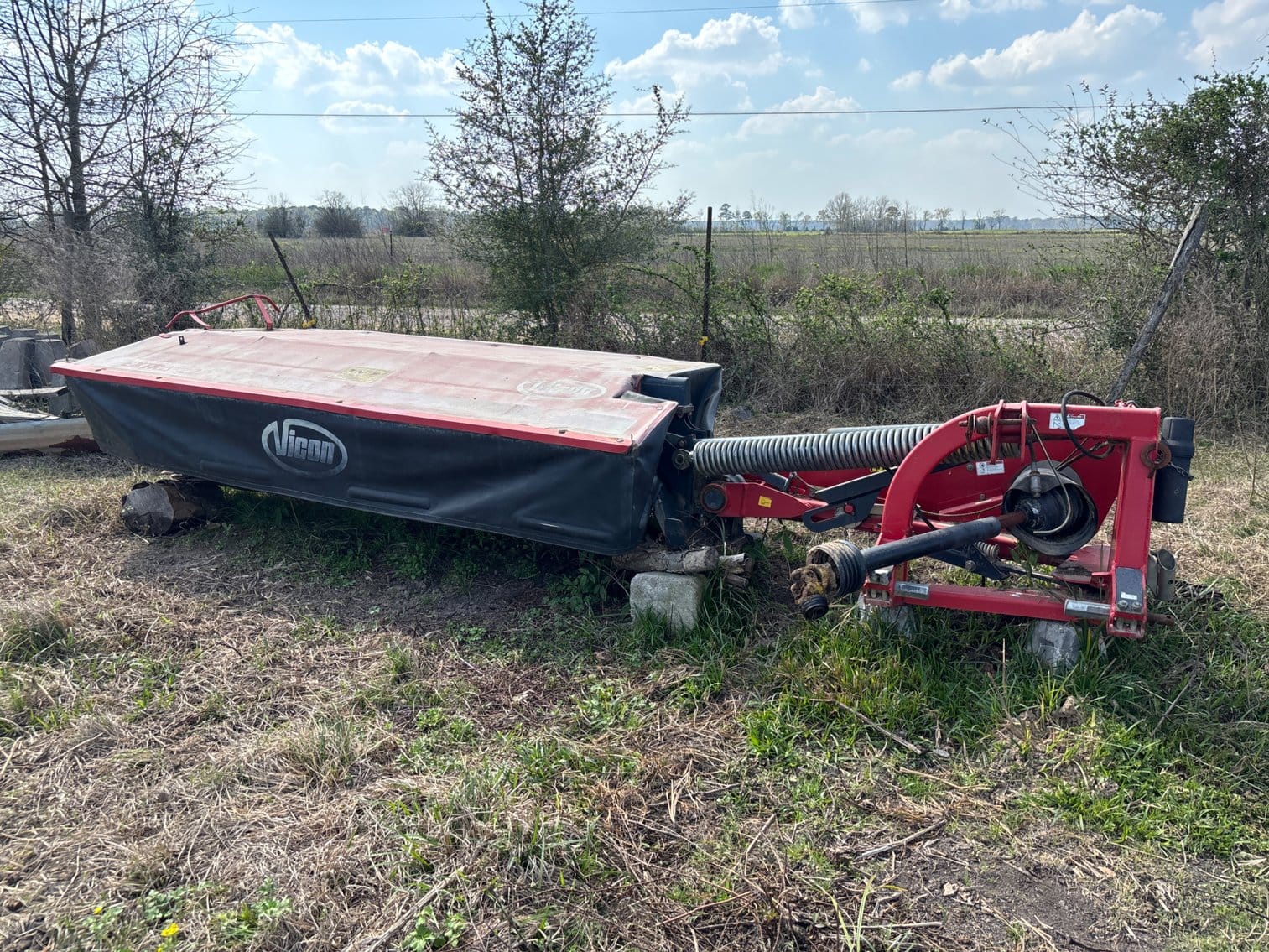 2017 Vicon Extra 228 Equipment Image0