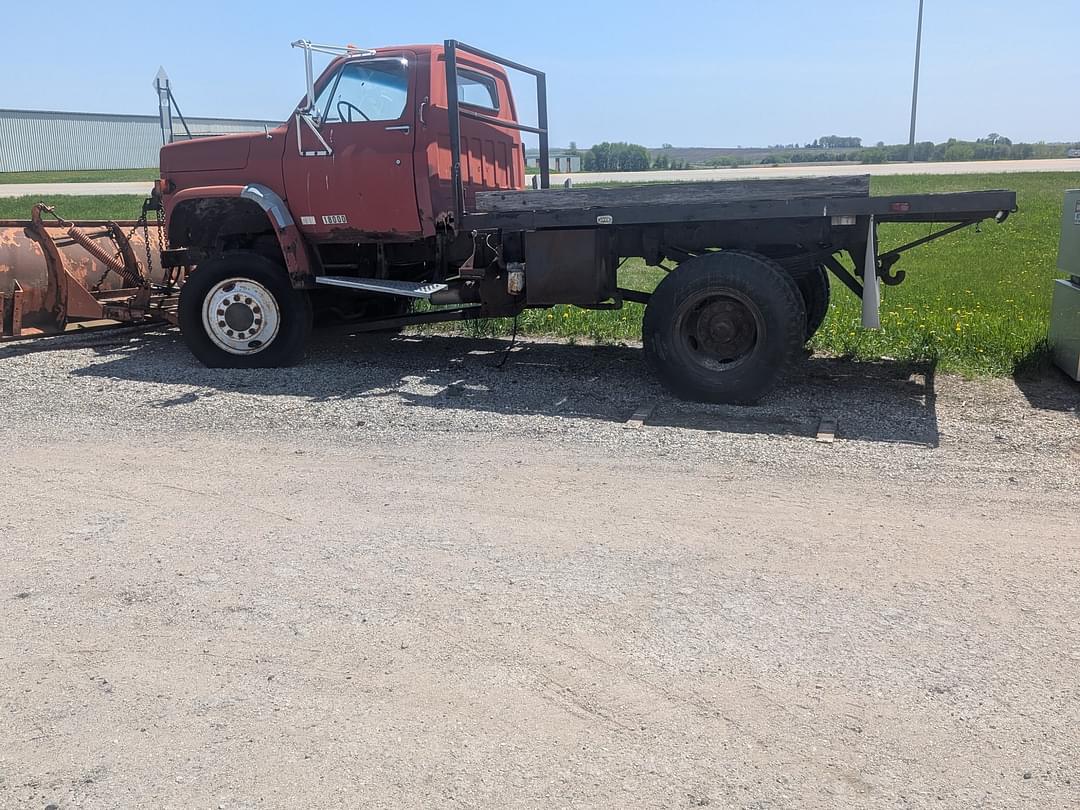 Image of Chevrolet C65 Image 0