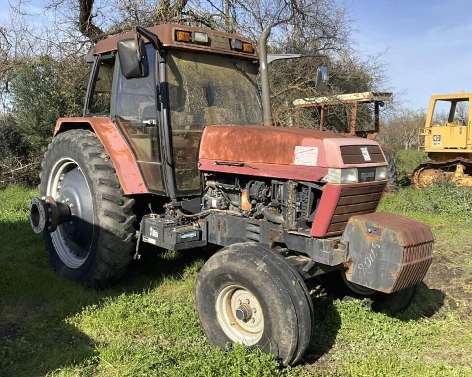 Case IH 5230 Equipment Image0