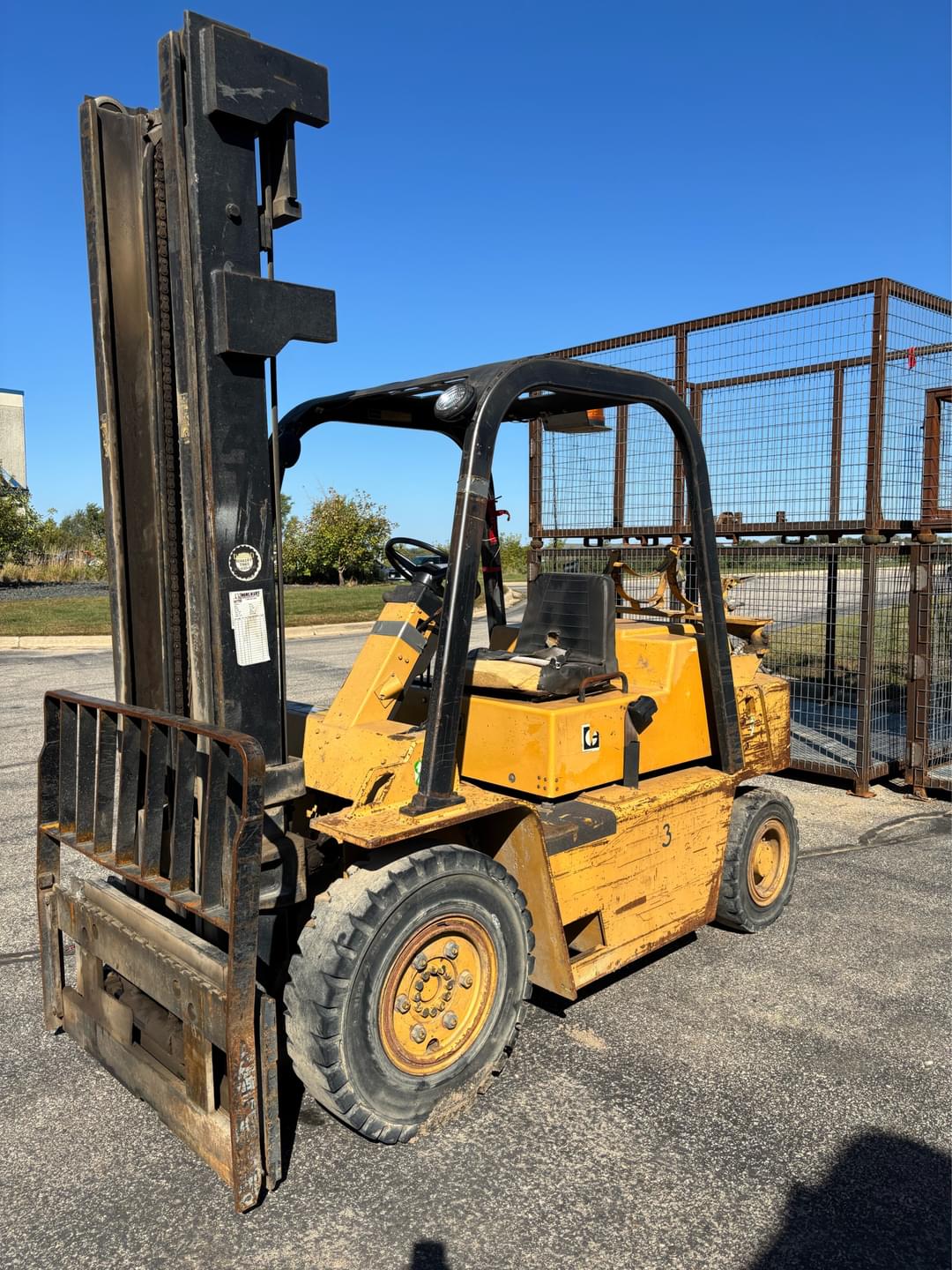 Image of Caterpillar V70E Image 1