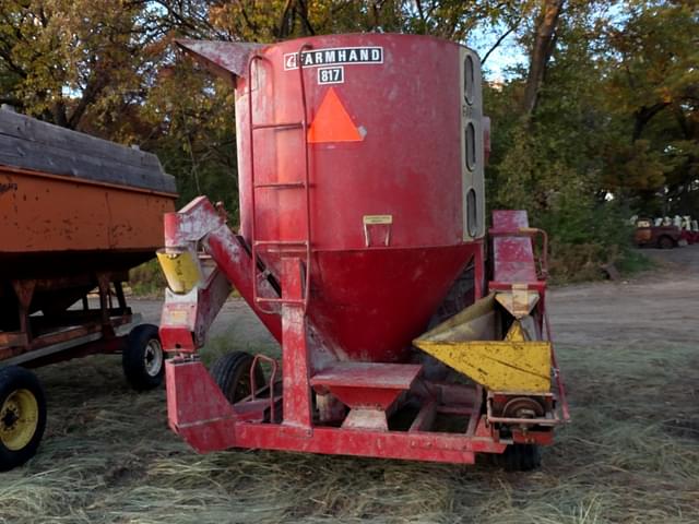 Image of Farmhand 817 equipment image 4