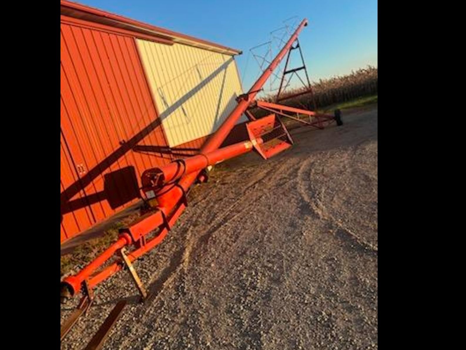 Feterl 8x72 Equipment Image0