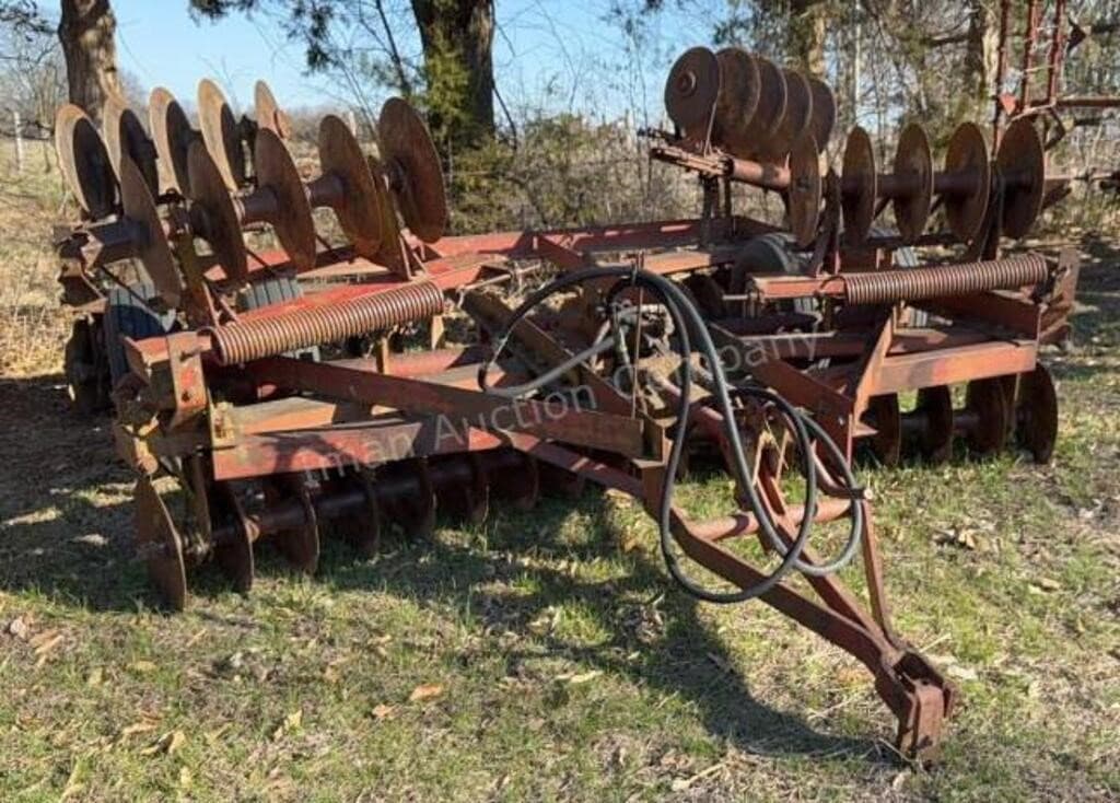 Image of International Harvester 470 Primary image