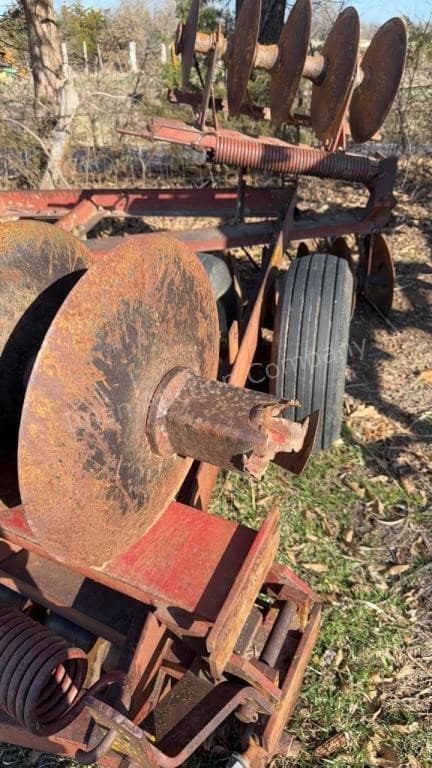 Image of International Harvester 470 equipment image 3