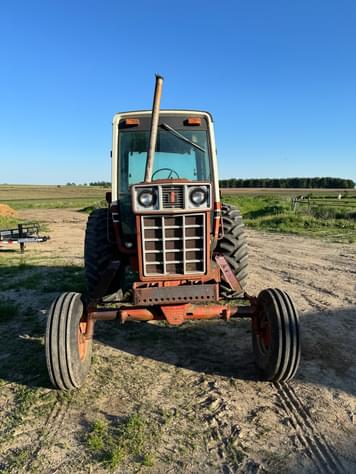 Main image International Harvester 1086
