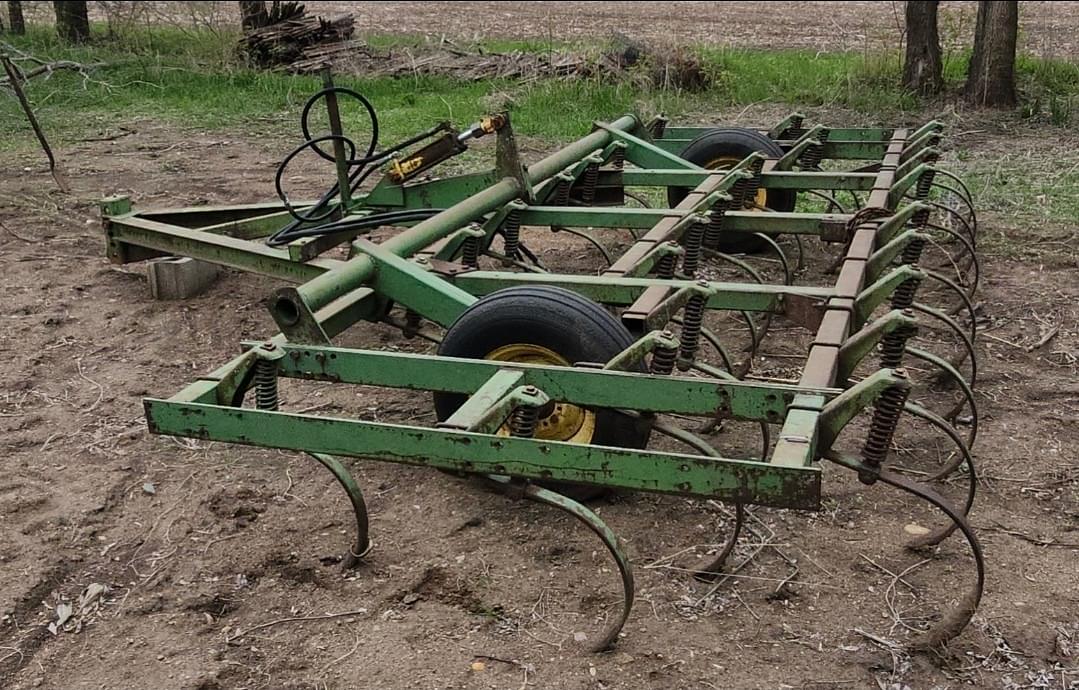 Image of John Deere 1000 Primary image