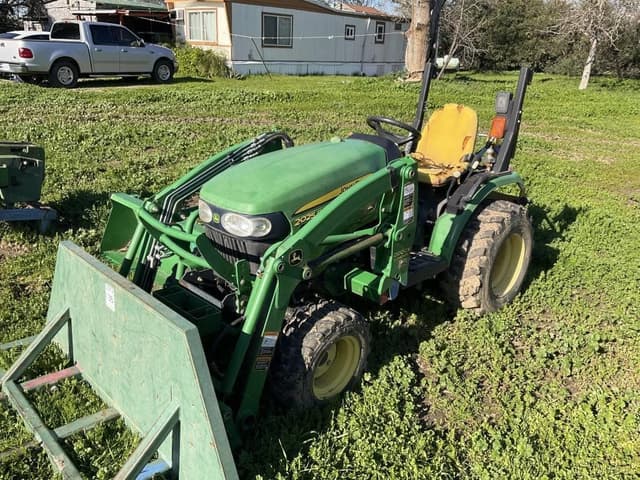Image of John Deere 2025R equipment image 2