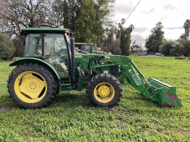 Image of John Deere 5075M equipment image 3