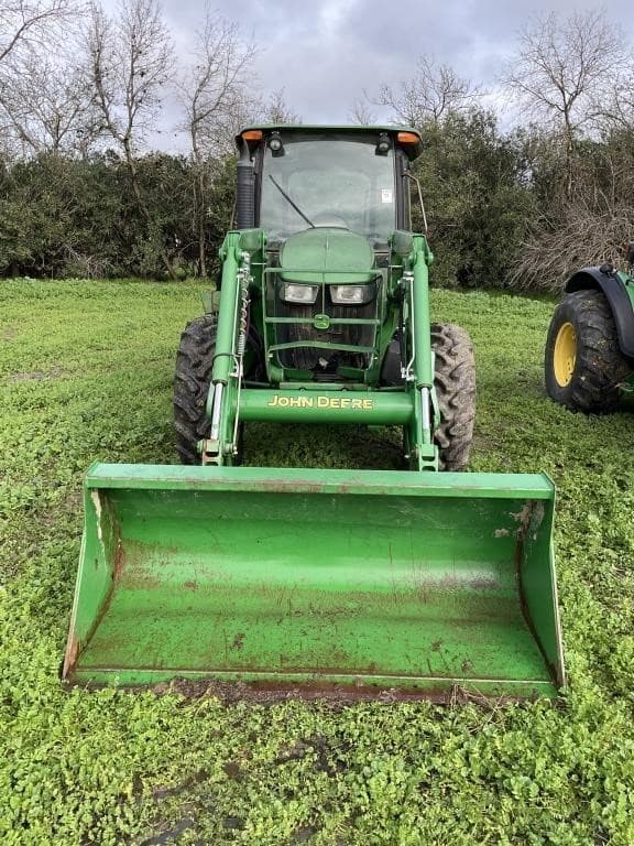 Image of John Deere 5075M equipment image 1