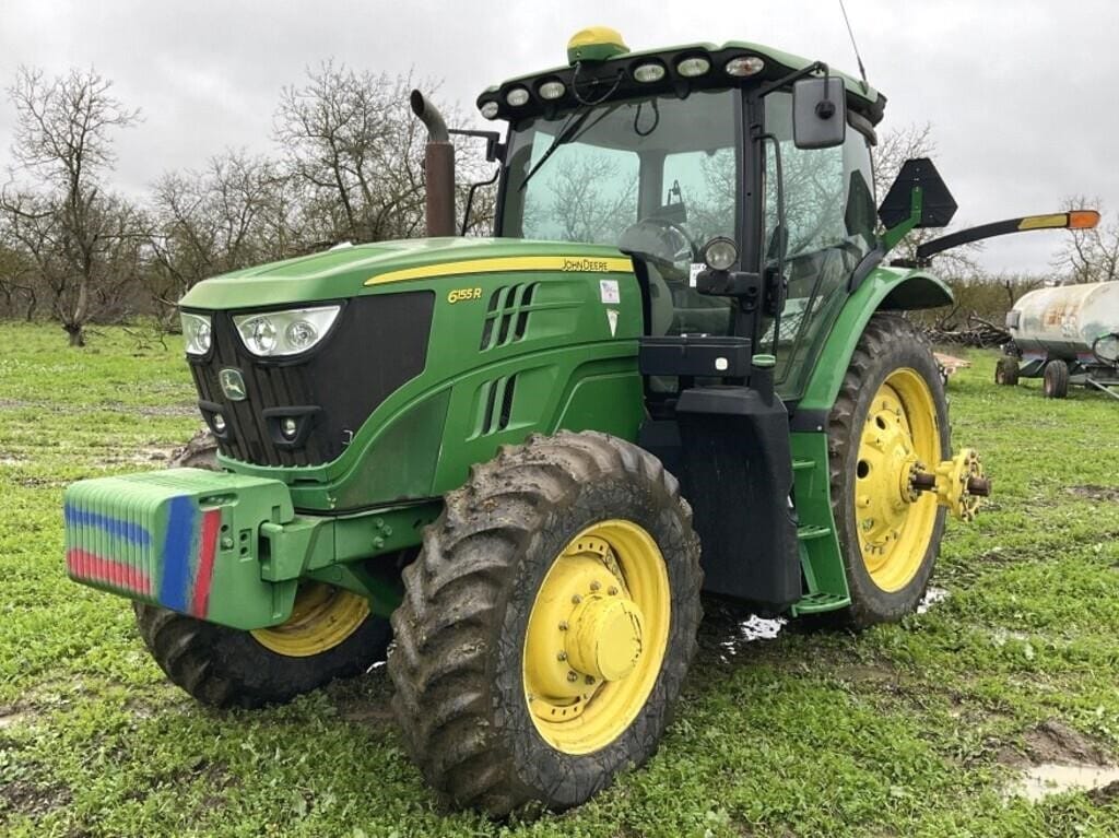 John Deere 6155R Equipment Image0