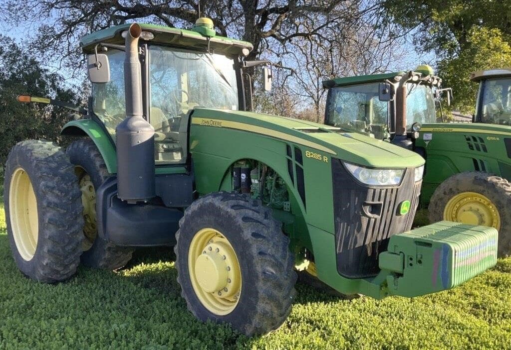 Image of John Deere 8285R Primary image