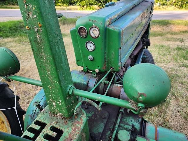 Image of John Deere B equipment image 3