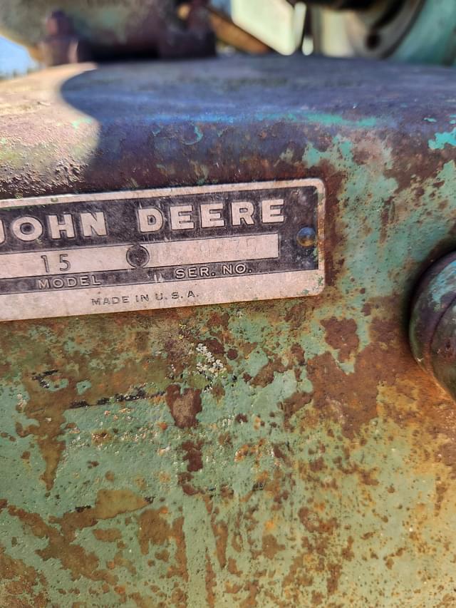 Image of John Deere 15 equipment image 4