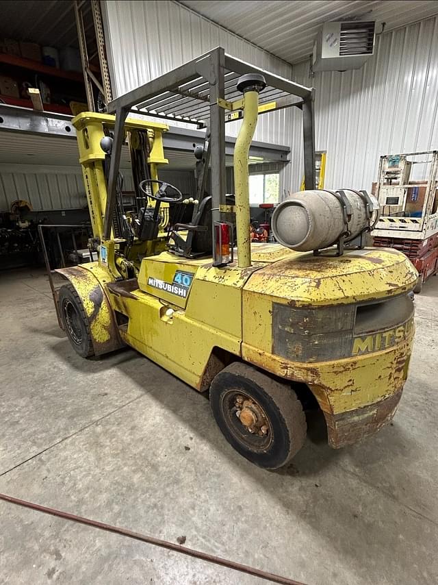 Image of Mitsubishi 40 equipment image 1