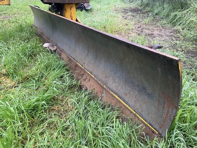 Image of Rhino 1400 equipment image 2