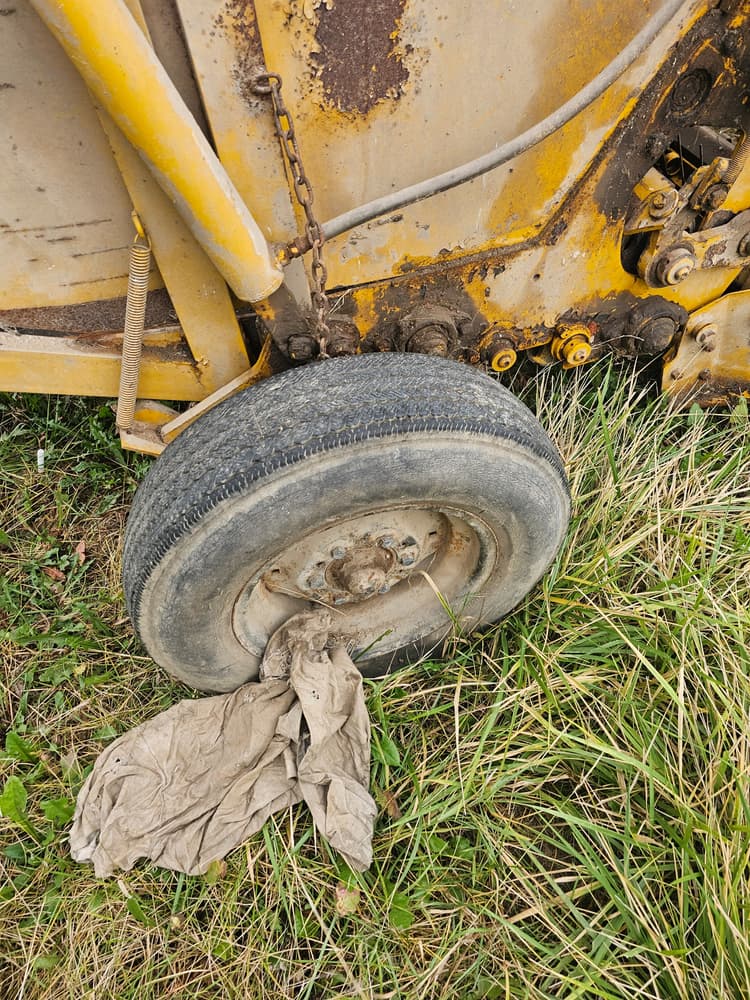 Vermeer 605D Hay and Forage Balers Round for Sale Tractor Zoom